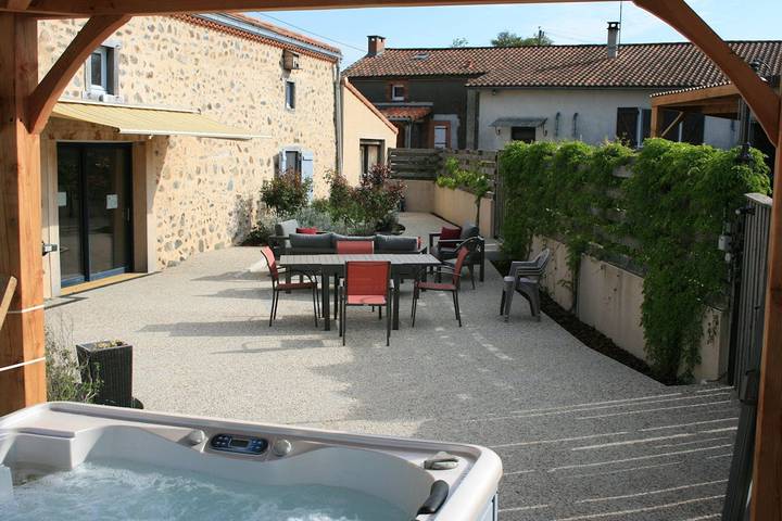 Chambre d’hôte pour 4 personnes, avec jacuzzi et jardin en Nouvelle-Aquitaine - 2