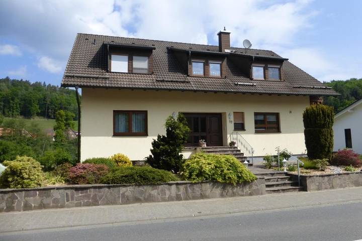 Ferienwohnung für 2 Personen, mit Terrasse und Ausblick in Mossautal - 2
