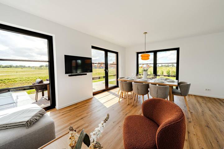 Ferienhaus für 8 Personen, mit Terrasse und Garten sowie Sauna und Ausblick in Greetsiel