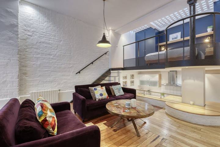 Entire apartment, Trendy & Cosy Loft - Paris 10 - Mid-term in 10th Arrondissement, Paris