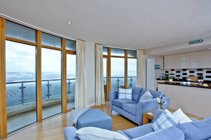 Apartment for 4 people, with garden in Westward Ho