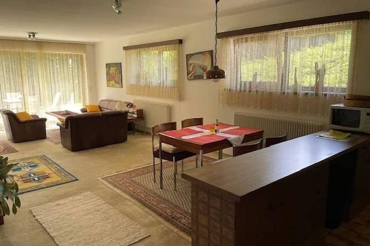 Ferienwohnung für 3 Personen, mit Terrasse und Sauna in Saaldorf-Surheim