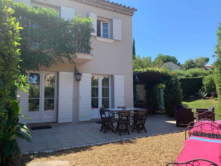 Ferienhaus für 6 Personen, mit Terrasse und Pool in Gassin - 4