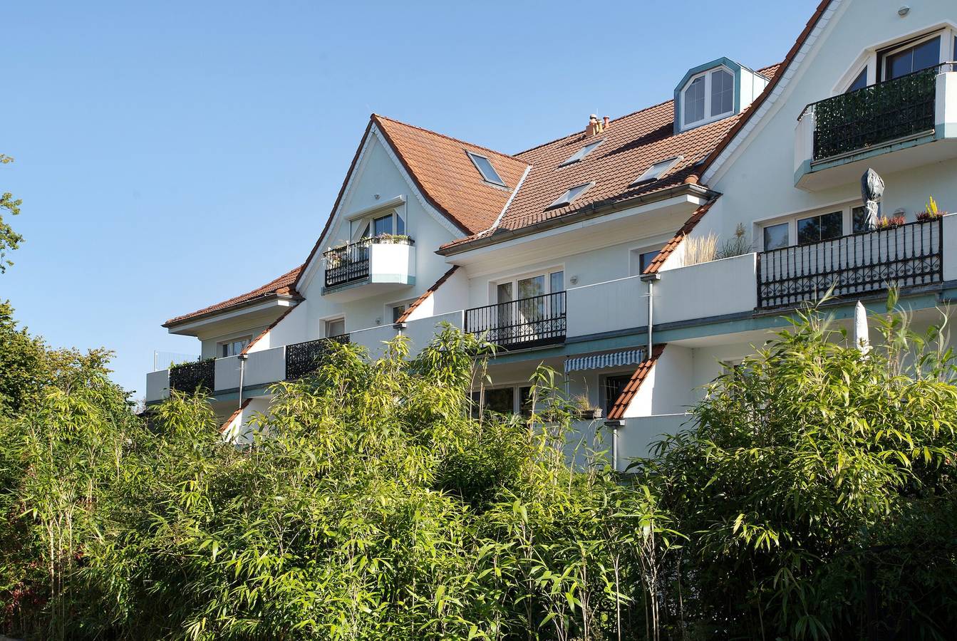 Apartamento entero, Apartamento 'Am Gespensterwald' con terraza privada in Nienhagen, Rostock y sus alrededores