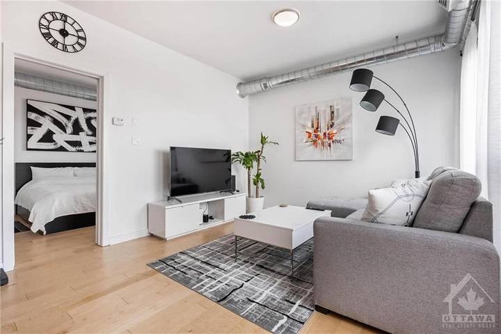 Gîte pour 2 personnes, avec terrasse et vue, animaux acceptés à Ottawa - 4