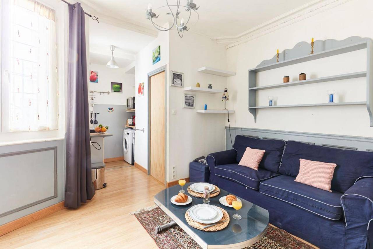 Appartement entier, Apartment in Paris, Île de France