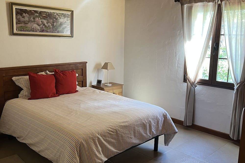 Preciosa y Tranquila Casa Entre Palmeras con Terreno de Frutales in Fataga, San Bartolomé de Tirajana