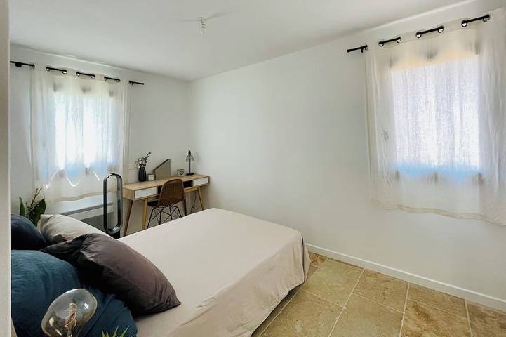 Location de vacances pour 4 personnes, avec jardin à Pourrières - 2