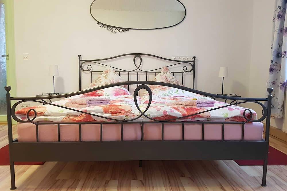 Ganze Wohnung, Ferienwohnung am Stadtpark_Mohnblume - Ferienwohnungen am Stadtpark in Wittenberg, Wittenberg (Landekris)