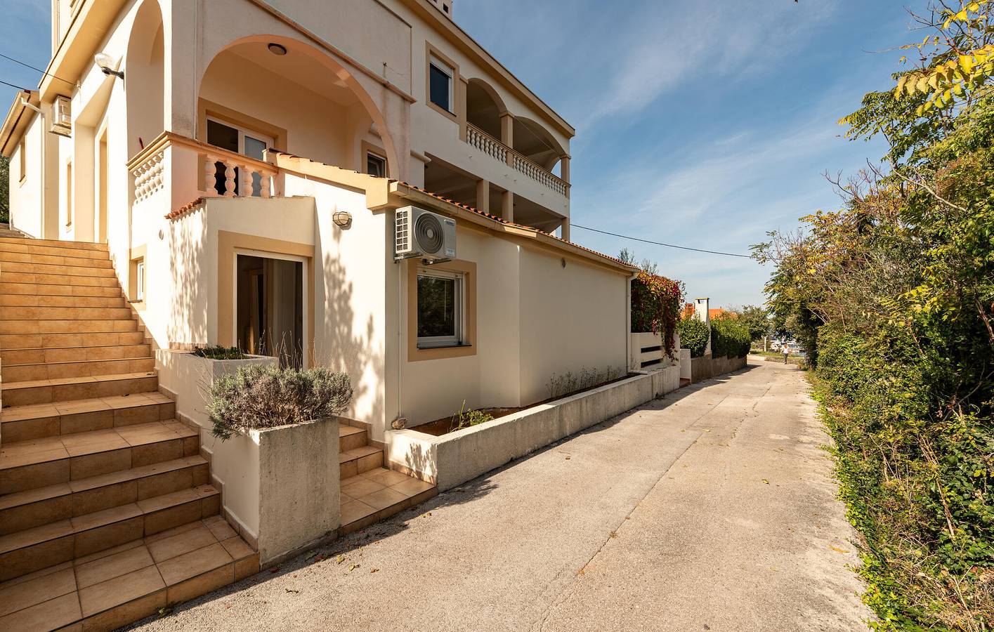 Cijeli apartman za odmor, Apartman za odmor za 4 osoba s terasa in Lukoran, Otok Ugljan