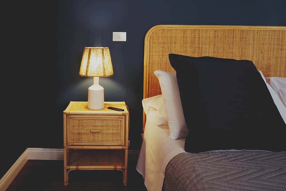 Entire apartment, Suite No. 5. Elegant 45sqm in the principal square - 5 min from the Ruins in Pompei, Vesuvio National Park