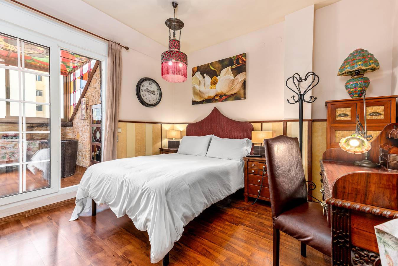 Apartamento entero, Apartamento 'Atico 3 Dormitorios Ron Manuel' con vistas al mar, Wi-Fi y aire acondicionado in Marbella Centro, Marbella