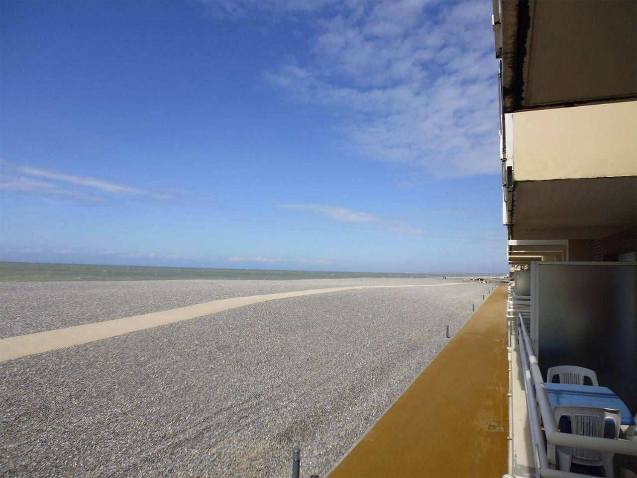 Appartement entier, One-Bedroom Apartment in Cayeux-sur-Mer, Région d'Abbeville