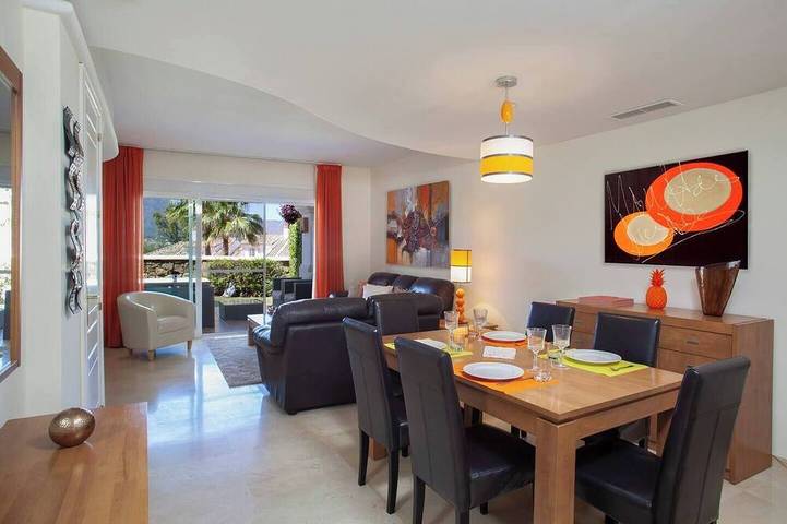 Maison de vacances pour 6 personnes, avec balcon et piscine dans La Cala Golf