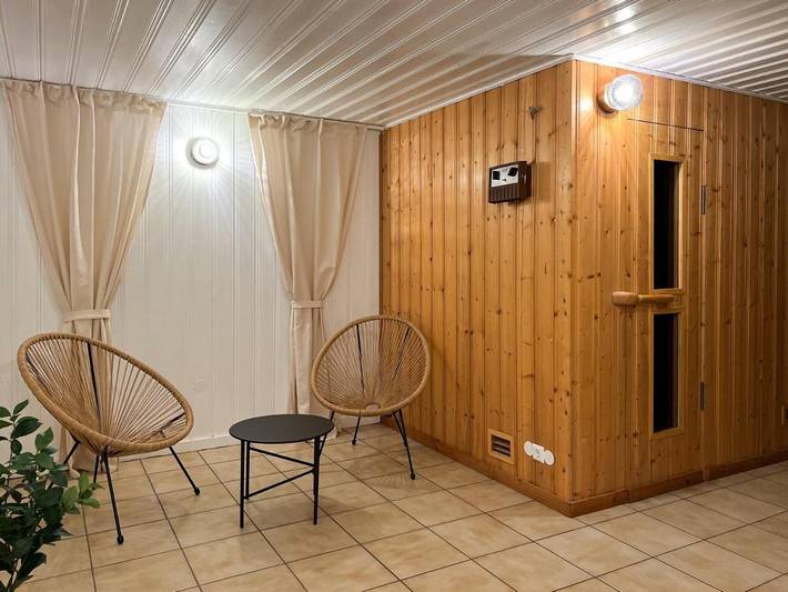 Ferienhaus für 10 Personen, mit Garten und Ausblick sowie Sauna, kinderfreundlich in Kaiserstuhl - 4