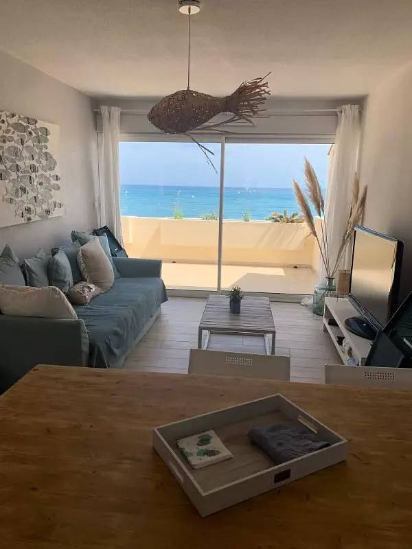 Appartement entier, Appartements pour 4 Personnes in Frontignan, Côte méditerranéenne (France)