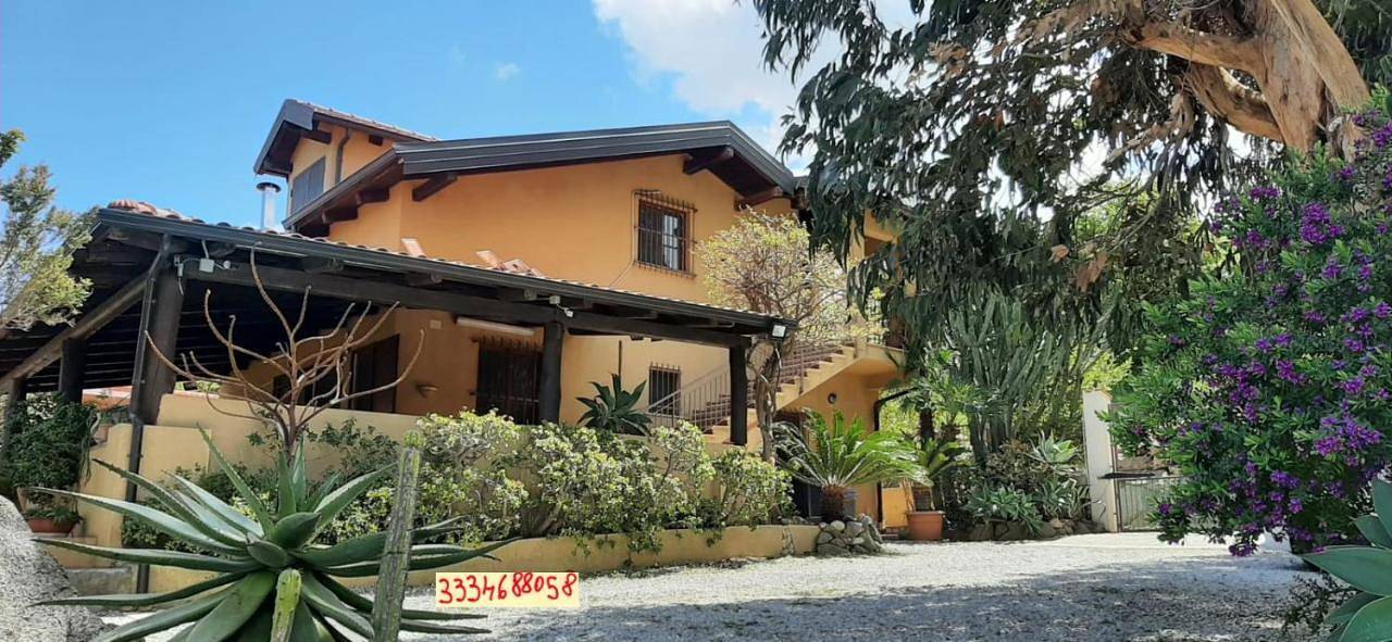 Appartement entier, Three-Bedroom Holiday Home in Zambrone, Province de Vibo Valentia