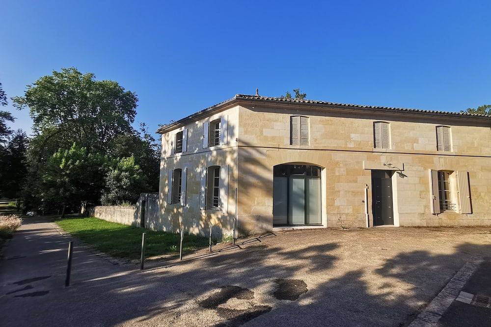 Detached house with garden at the foot of the Château de Jonzac. in Jonzac, Jonzac und Umgebung