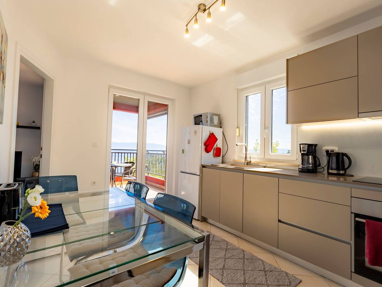 Ganze Wohnung, Red House Apartments in Raša, Ostküste Istrien