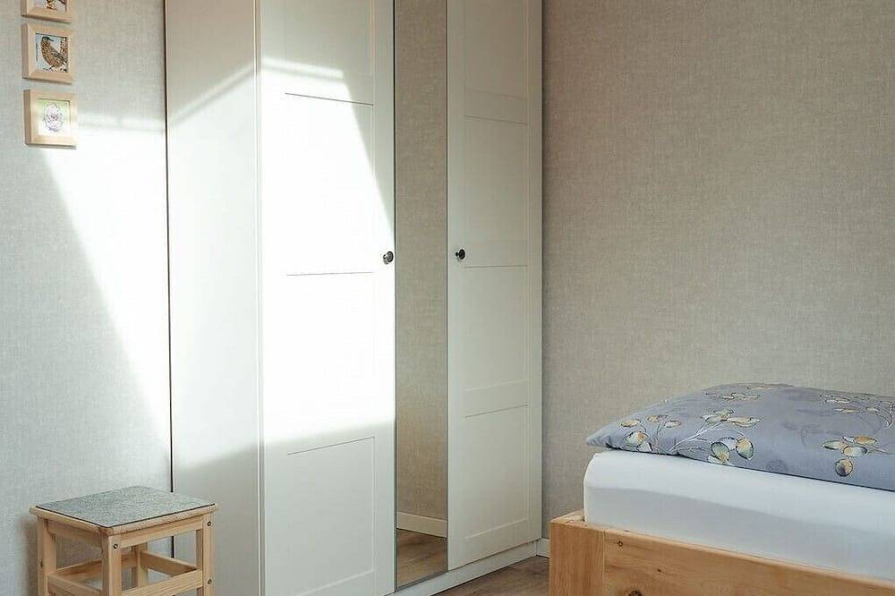 Ganze Wohnung, Hochwertig renovierte und in modernem Stil eingerichtete Fewo Zirbentraum in Bad Sassendorf, Kreis Soest