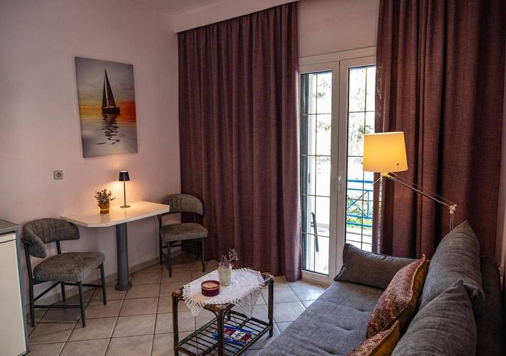 Appartement de vacances pour 3 personnes, avec Balcon et Terrasse ainsi que Jardin et Vue