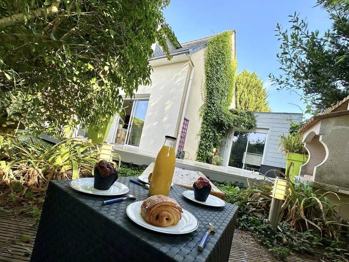 Location de vacances pour 5 personnes, avec jardin dans Plage du Moulin Blanc - 2