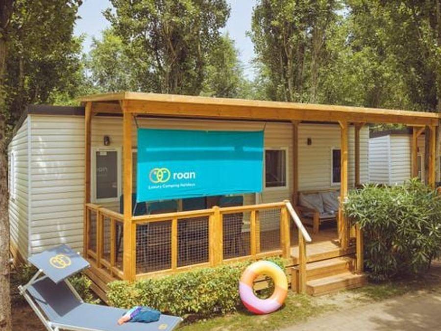 Camping du Domaine de Massereau - Mobilhome 7 personnes - Premium 3 chambres Lounge sans Tv in Sommières, Région de Nîmes