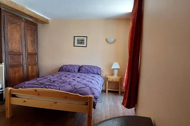 Location de vacances pour 6 personnes, avec jardin et terrasse à Arcy-sur-Cure - 2