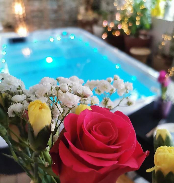 Maison de vacances pour 4 personnes, avec jacuzzi ainsi que jardin et piscine