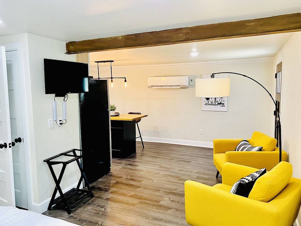 Ganze Wohnung, Beautiful studio apartment on Gorgeous Talimena Scenic Drive in Mena, Ouachita National Forest