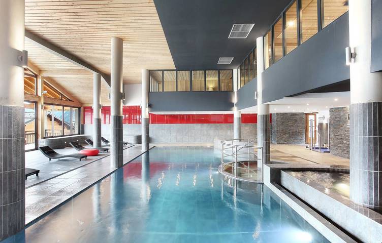 Gîte pour 6 personnes, avec piscine, adapté aux familles dans Office De Tourisme De Chatel - 4
