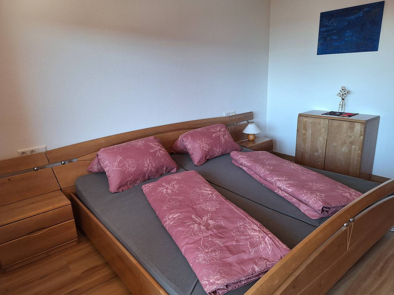 Ganze Wohnung, Ferienwohnung mit Balkon nahe Legoland, Peppa Pig Park und Lonetal in Alb-Donau-Kreis