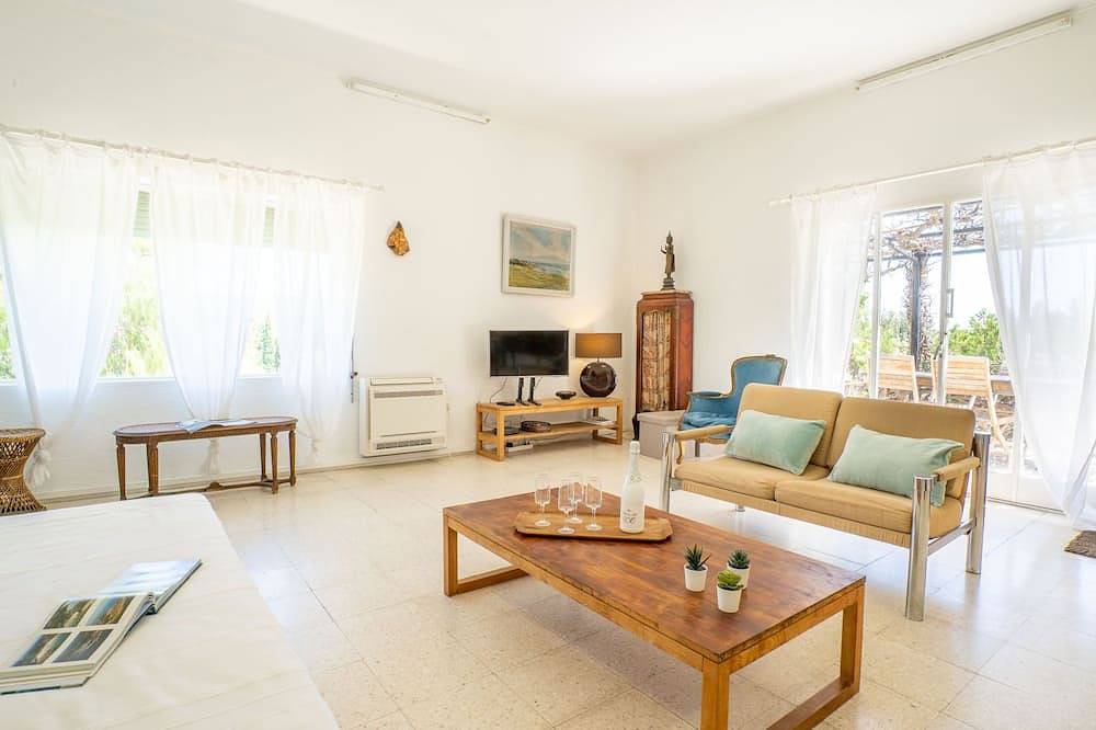 La Chilière by Interhome in Ceyreste, Marseille region