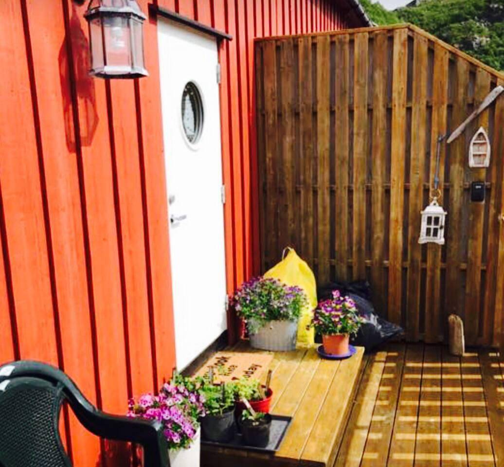 Blockhütte für 4 Personen mit Meerblick in Straumsjøen, Bø (Vesterålen)