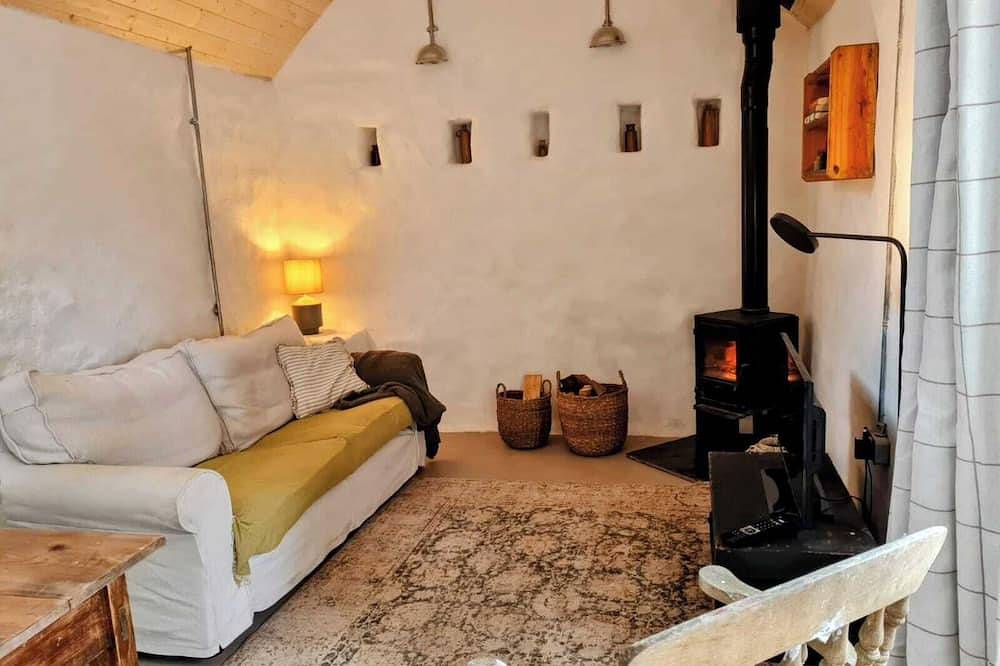 Mourne Mountain Cosy Couples Retreat at The Coop with Hot-Tub (pet friendly) in Grafschaft Down