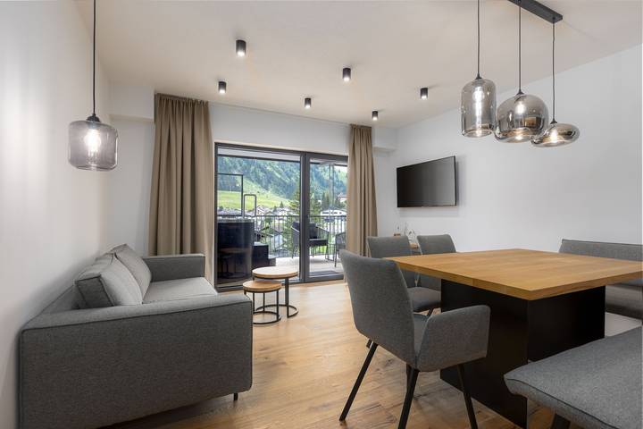 Hütte für 5 Personen, mit Balkon und Sauna in Tirol