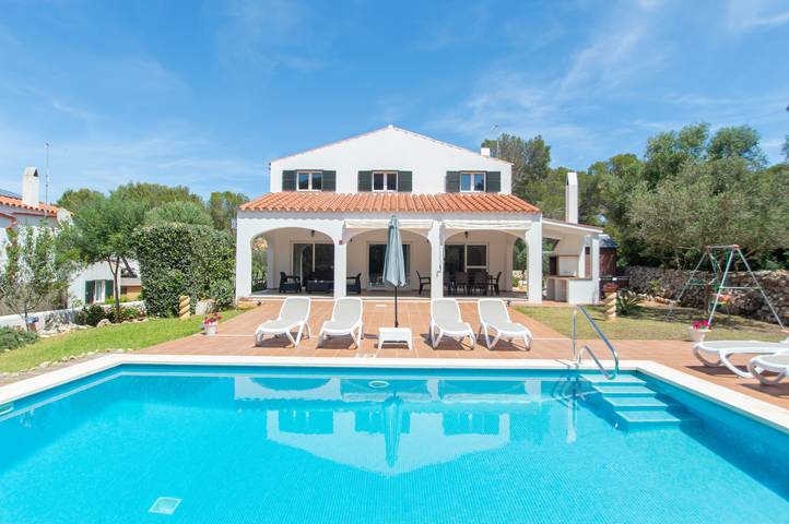 Casa de vacaciones para 8 personas, con Terraza y Jardín en Cala Galdana