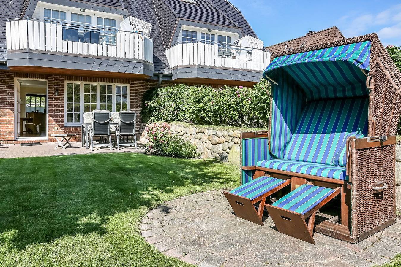 Ganze Wohnung, Zentral, aber dennoch sehr ruhig und strandnah gelegen in Wenningstedt, Sylt