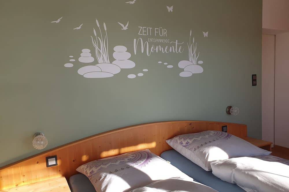 Ferienwohnung in Höhenlage mit Traumausblick in Sankt Oswald-Riedlhütte, Ostbayern