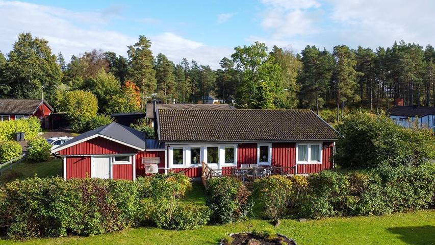Ferienhaus für 6 Personen, mit Garten und Ausblick