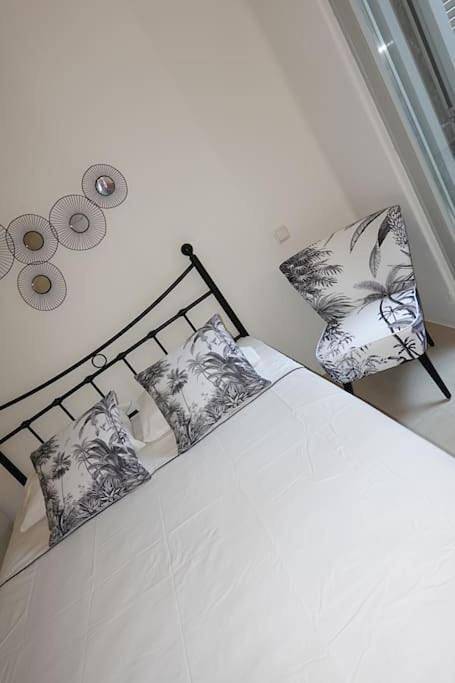 Location de vacances pour 8 personnes, avec jardin ainsi que piscine et vue dans Perdika - 3