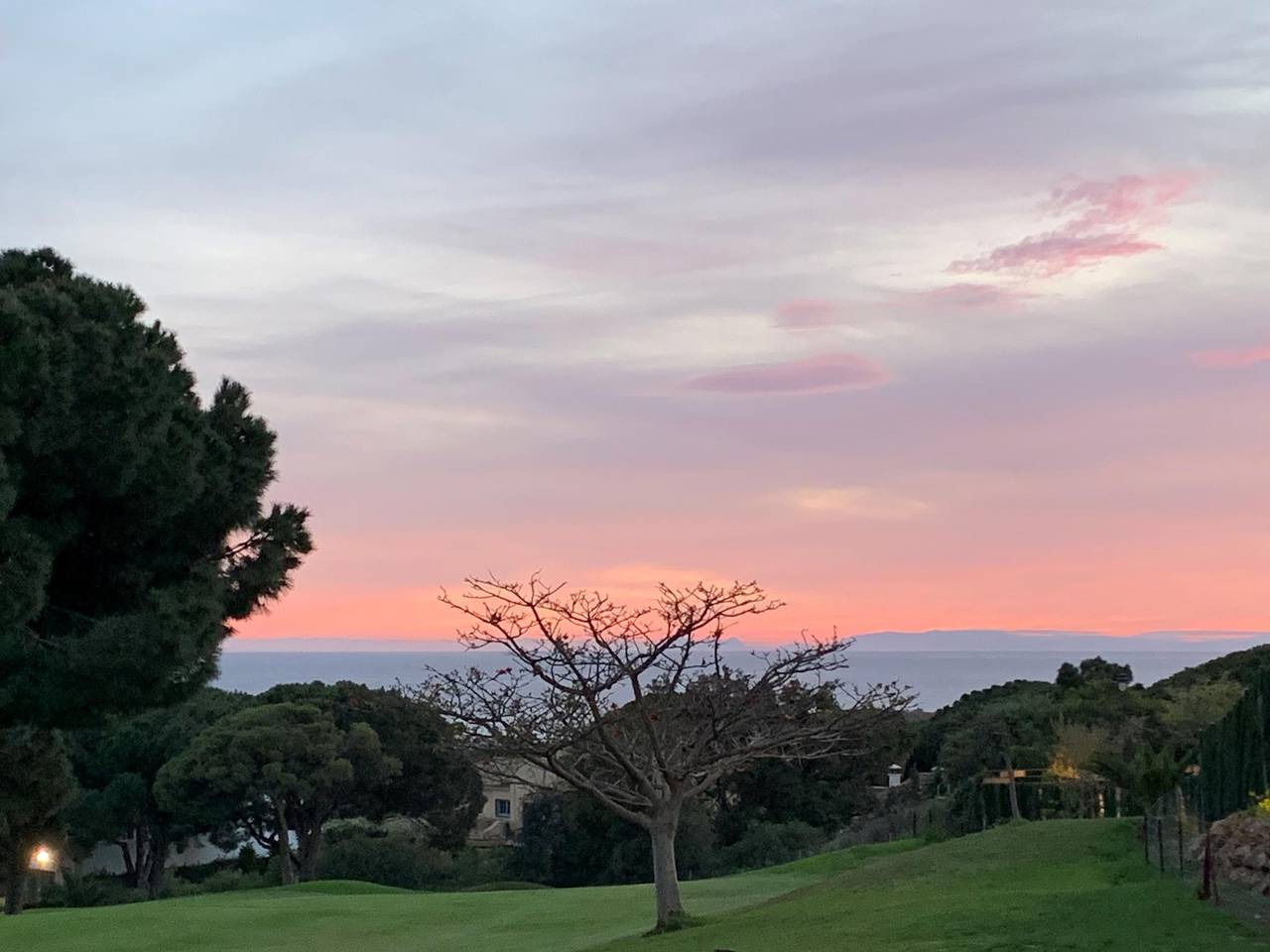 Suitur casa idílica para familias - vistas Mar y campo de Golf y barbacoa in Marbella, Costa del Sol