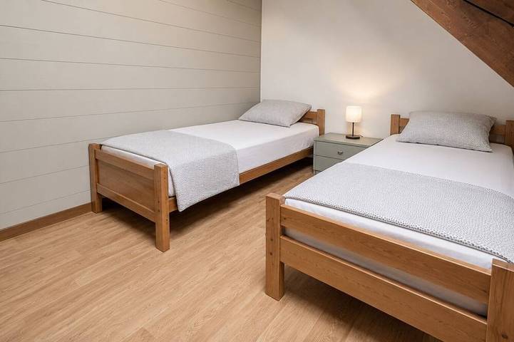 Gîte pour 6 personnes dans Aéroport de Charleroi Bruxelles Sud Gosselies - 3