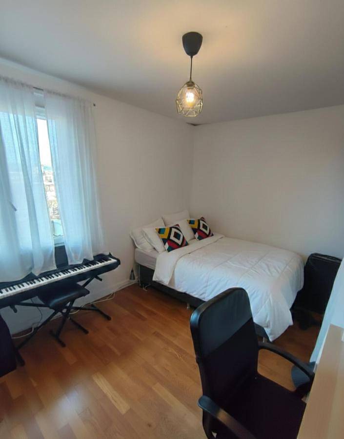 Maison d’hôte pour 2 personnes, avec balcon à Villeurbanne