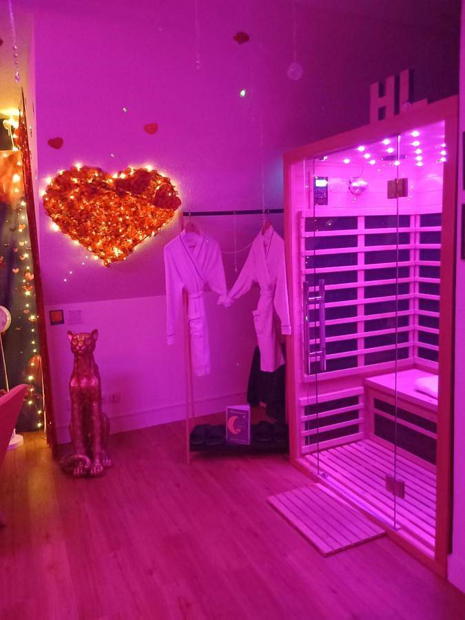 Gîte pour 2 personnes, avec jacuzzi ainsi que balcon et sauna à Yvetot - 2