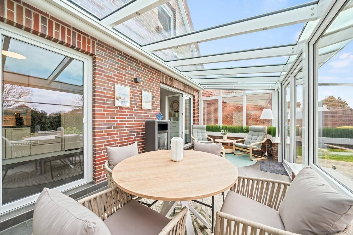 Ferienhaus "Waterlounge" am Wasser mit Sauna in Großefehn, Landkreis Aurich