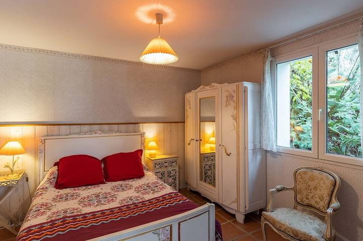 Gîte pour 4 personnes, avec terrasse et jardin à Céret - 2
