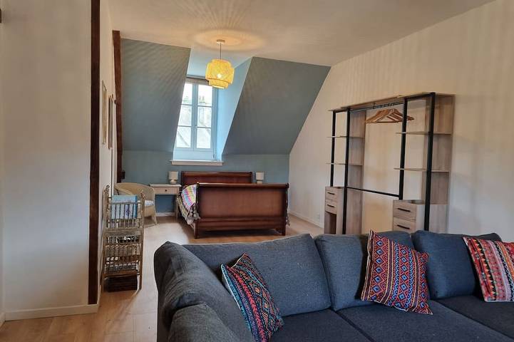 Chambre d’hôte pour 2 personnes, avec jardin à Moncontour