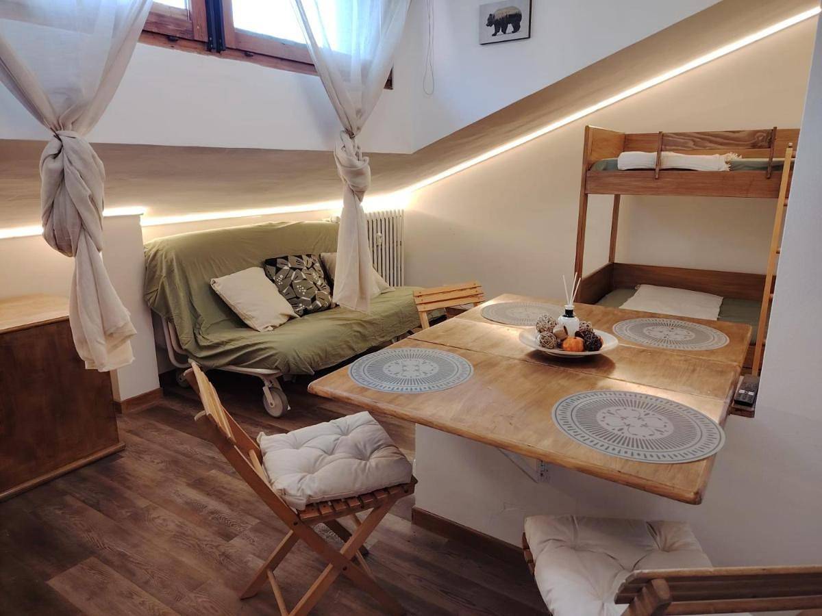 Appartamento intero, Chalet di Borgata - Fronte Piste in Sestriere città, Via Lattea