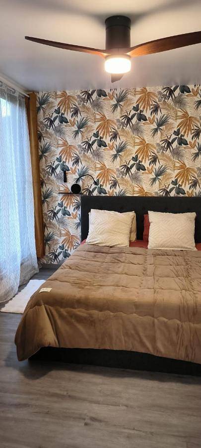 Maison d’hôte pour 4 personnes, avec jardin ainsi que vue et terrasse